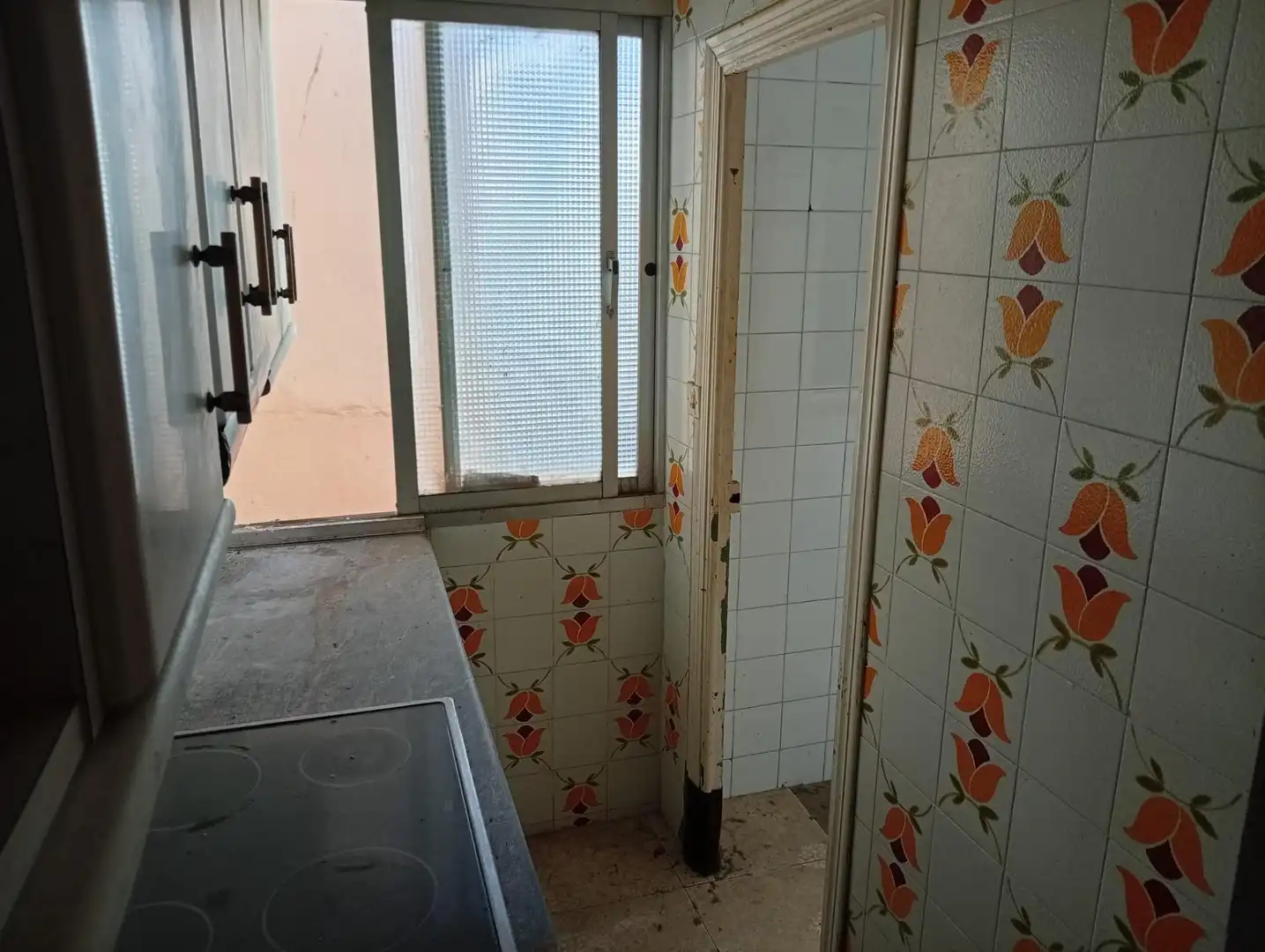 Cocina de Piso en venta en La Línea de la Concepción