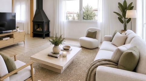 Foto 4 de Casa adosada en venta en Calle Roure, del, Olot, Girona