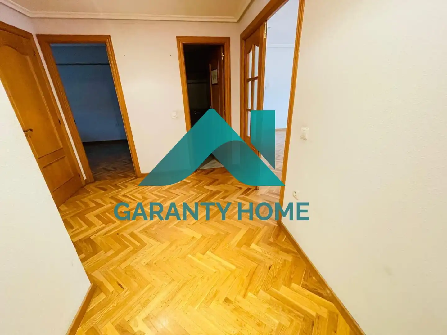 Piso en venta en Cáceres con Aire acondicionado, Calefacción y Parquet