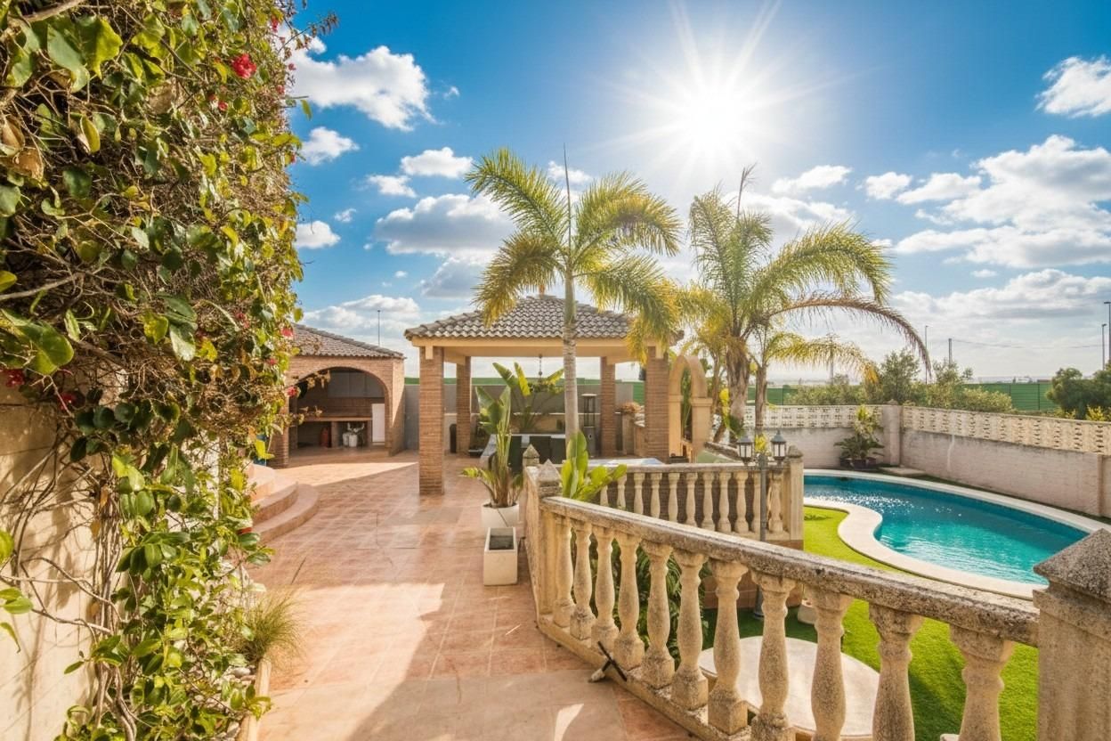 Terrassa de Casa o xalet en venda en Elche / Elx amb Aire condicionat, Jardí privat i Terrassa