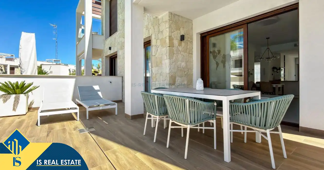 Apartamento con piscina en venta en Los Balcones - Los Altos, imagen 28