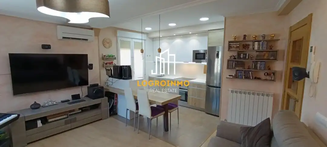 Flat with lift for sale in Centro