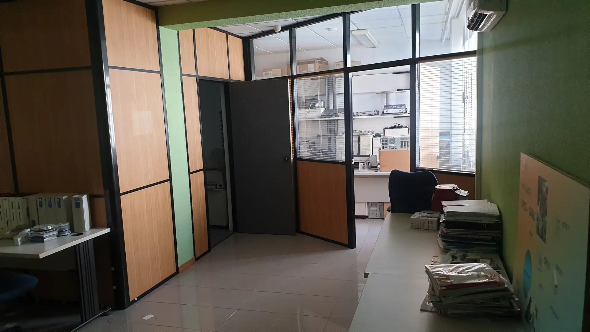 Büro zum Verkauf in Adriano VI Kalea 14, imagen 2