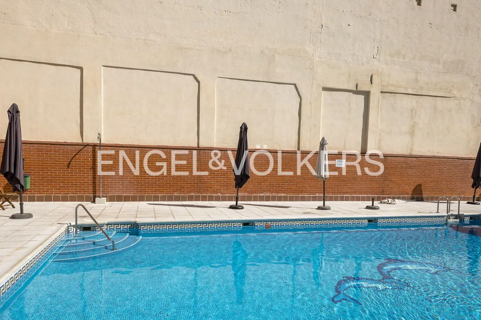 Piscina de Pis de lloguer en Madrid amb Aire condicionat, Calefacció i Piscina