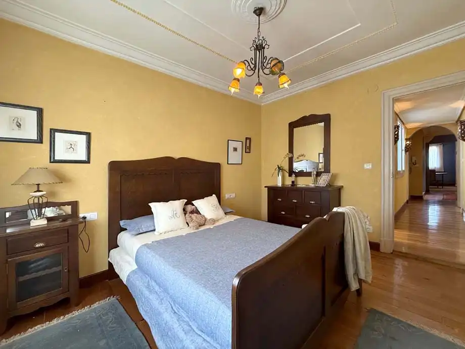 Schlafzimmer von Wohnung zum Verkauf in Vitoria - Gasteiz mit Heizung und Abstellraum