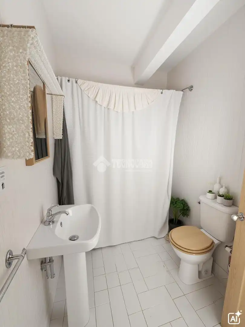 Bathroom of Houses for sale in Albarreal de Tajo