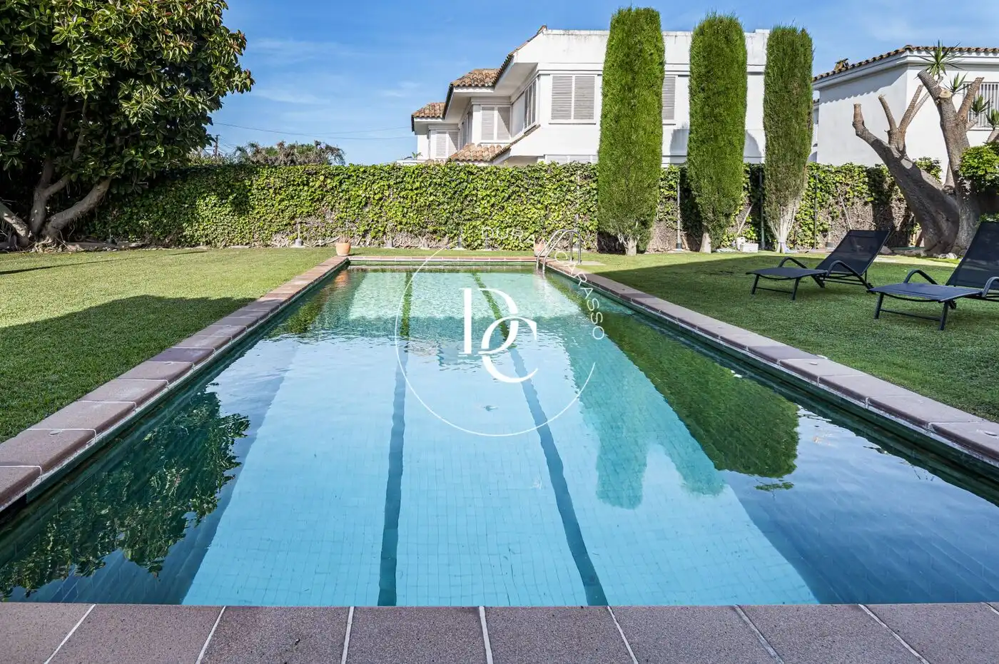 Piscina de Casa o xalet de lloguer en Sitges amb Aire condicionat, Calefacció i Jardí privat
