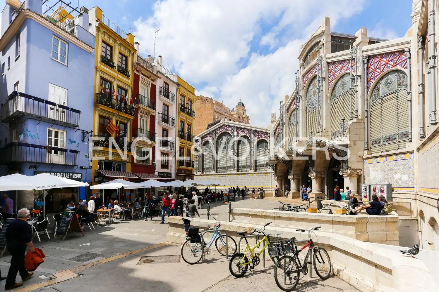 Exterior view of Flat for sale in Valencia  with Air Conditioner, Heating and Parquet flooring