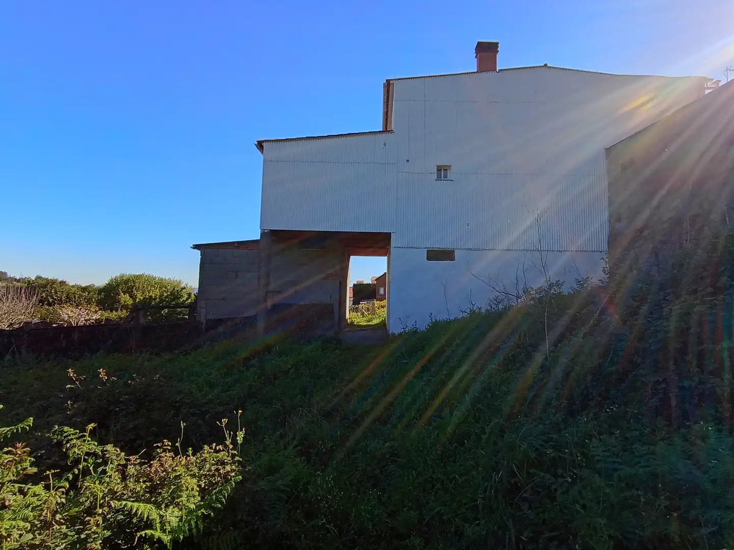 Vista exterior de Casa o chalet en venta en O Grove   con Calefacción, Jardín privado y Amueblado