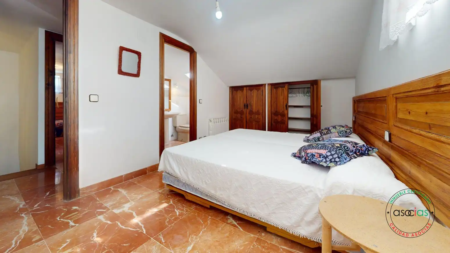 Dormitori de Casa o xalet en venda en Juarros de Voltoya amb Calefacció i Traster