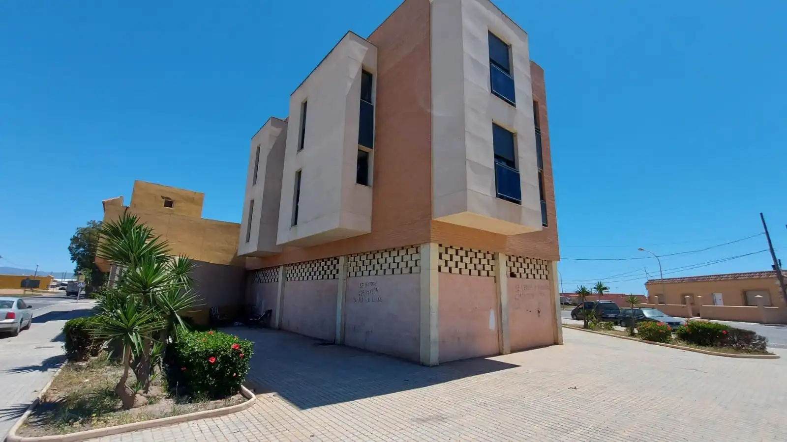 Vista exterior de Piso en venta en El Ejido