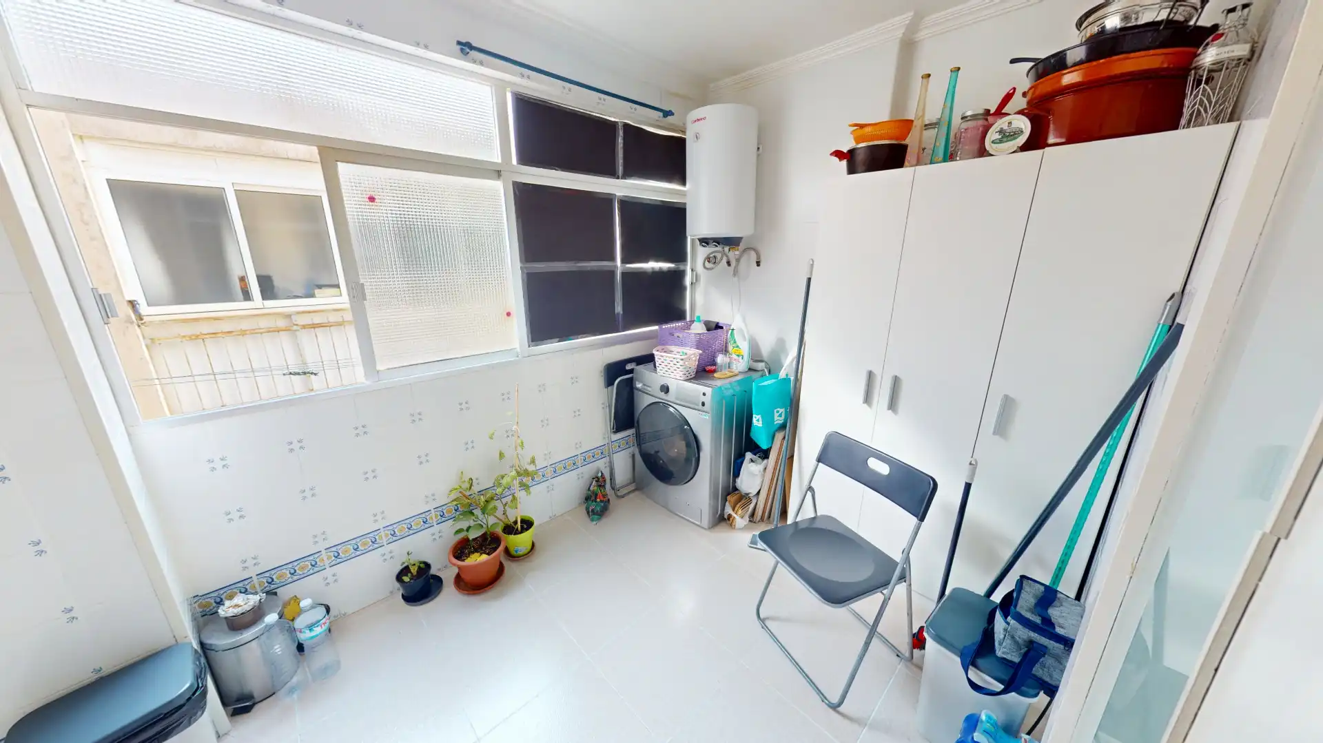 Piso en venta en El Campello con Amueblado, Horno y Lavadora