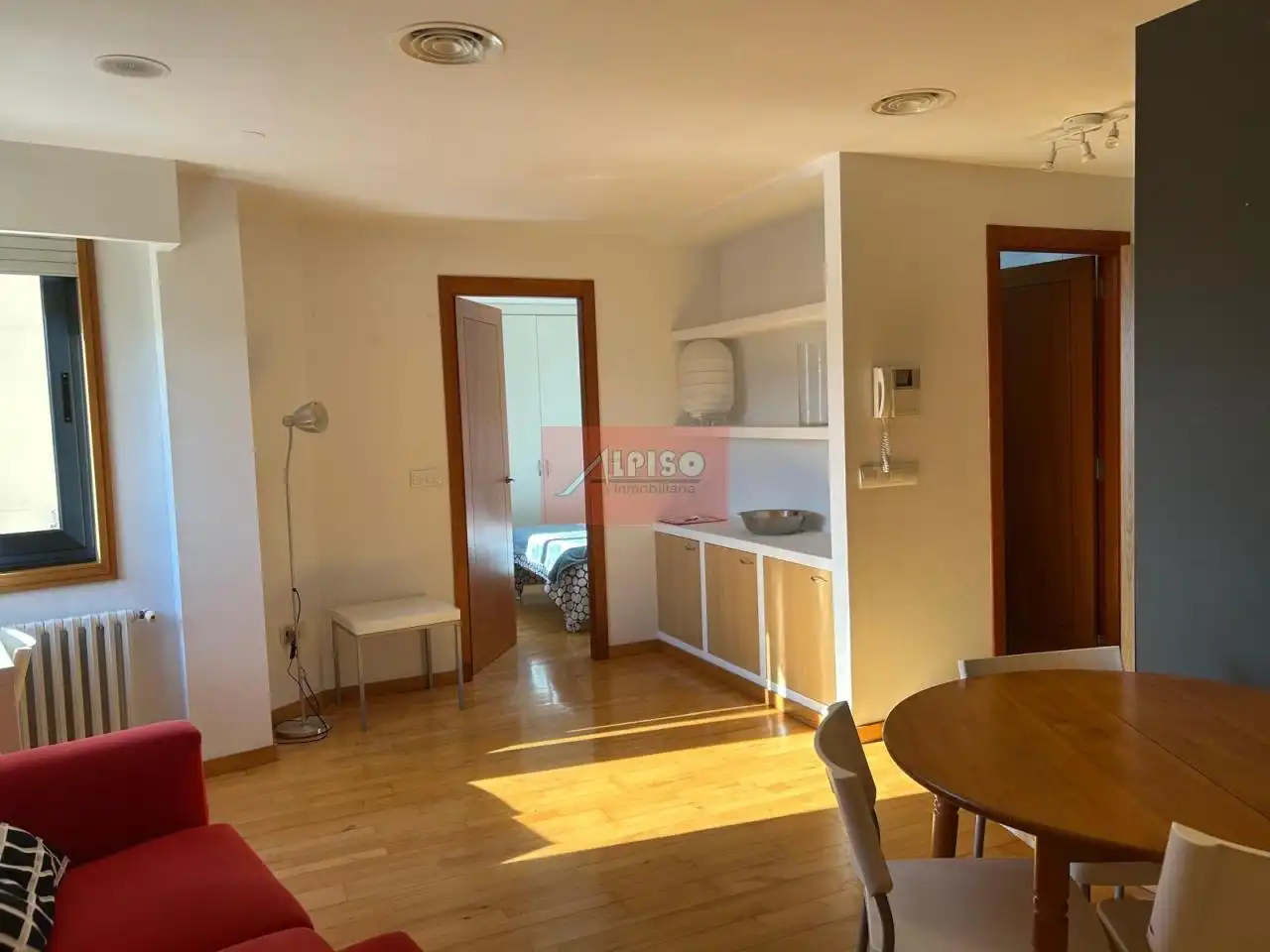 Living room of Apartments for rent in Ourense Capital   with Air Conditioner, Heating and Parquet flooring