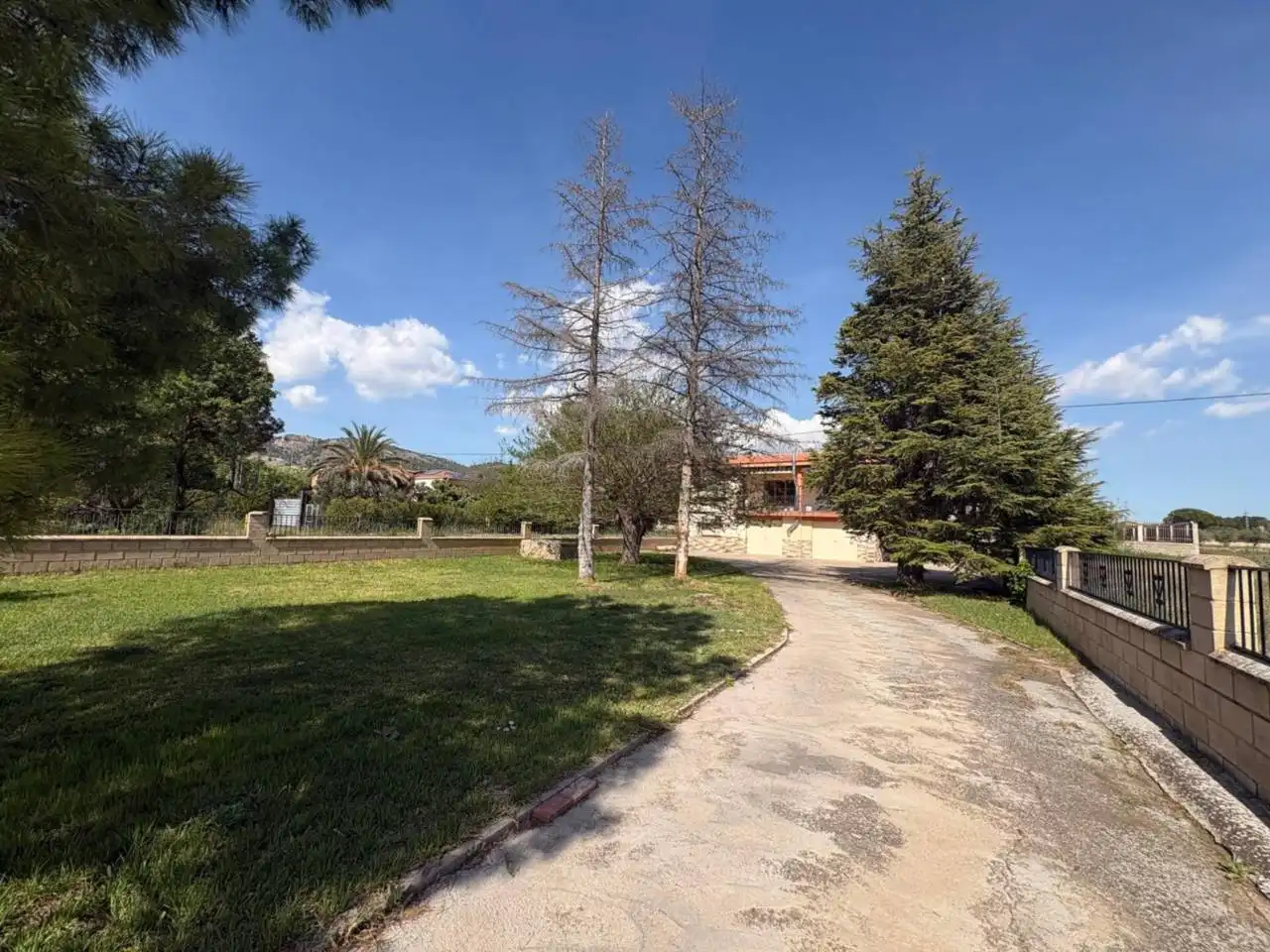 Finca rústica en venta en Onil con Calefacción, Jardín privado y Terraza