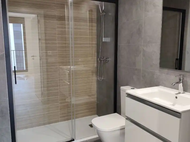 Bathroom of Flat for rent in Torre-roja-Campreciós