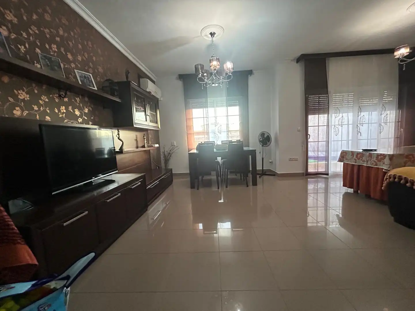 Sala d'estar de Pis en venda en Villanueva de la Serena amb Aire condicionat i Balcó