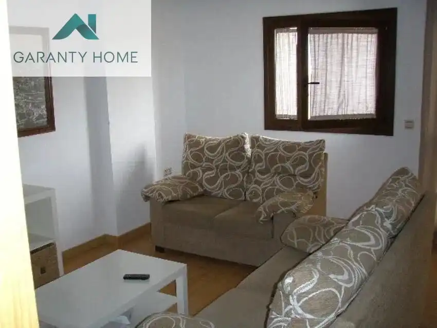 Sala de estar de Piso de alquiler en Málaga con Aire acondicionado, Calefacción y Jardín privado