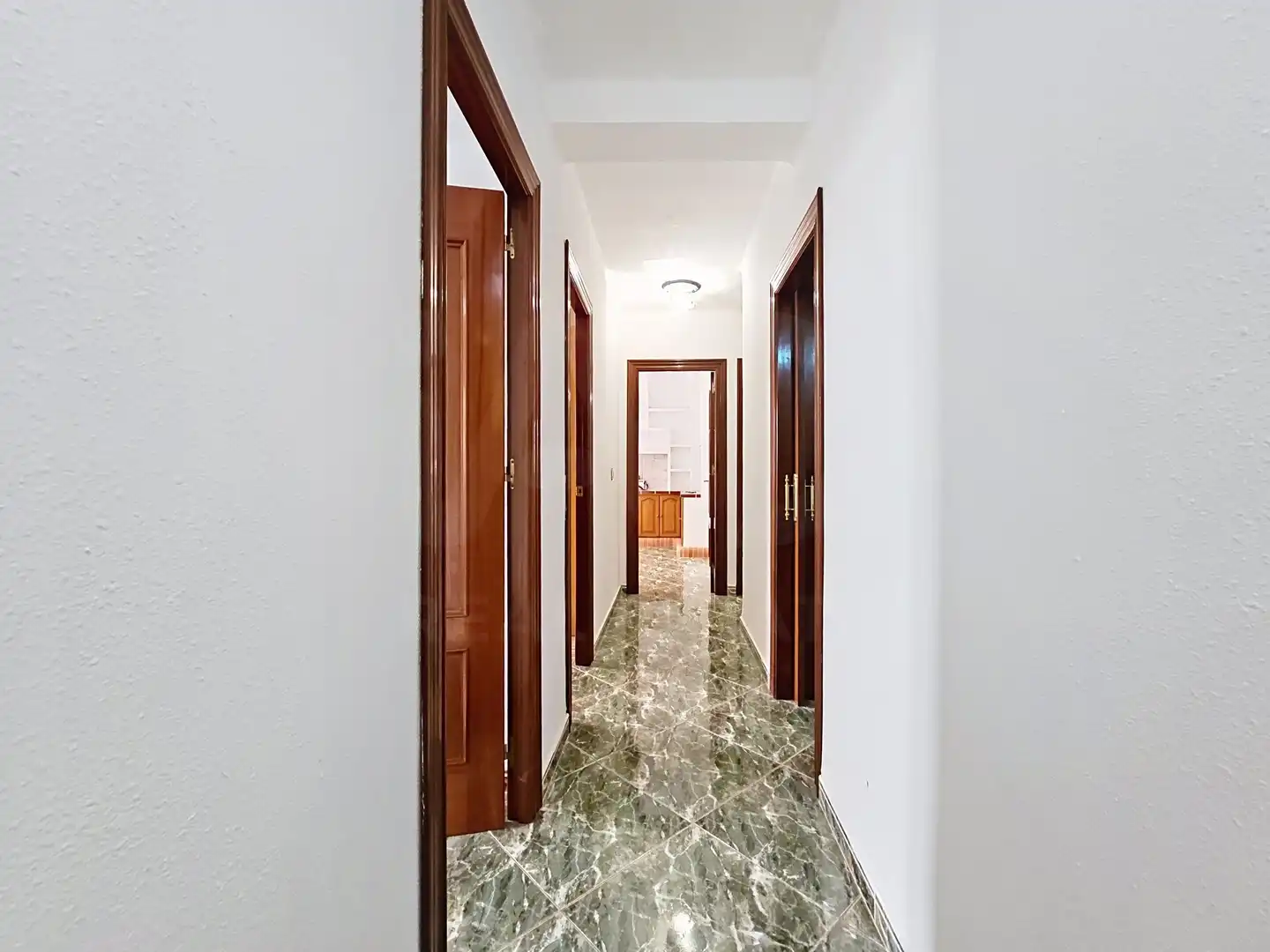 Flat for sale in Granada  with Heating
