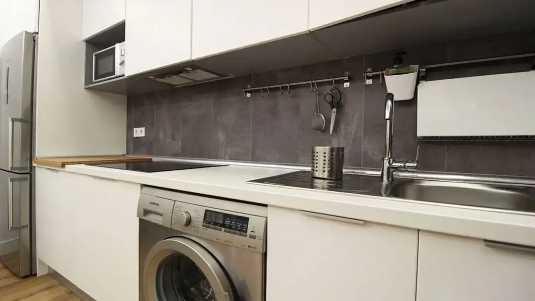 Wohnung zum Verkauf in Calle del Salitre, imagen 3