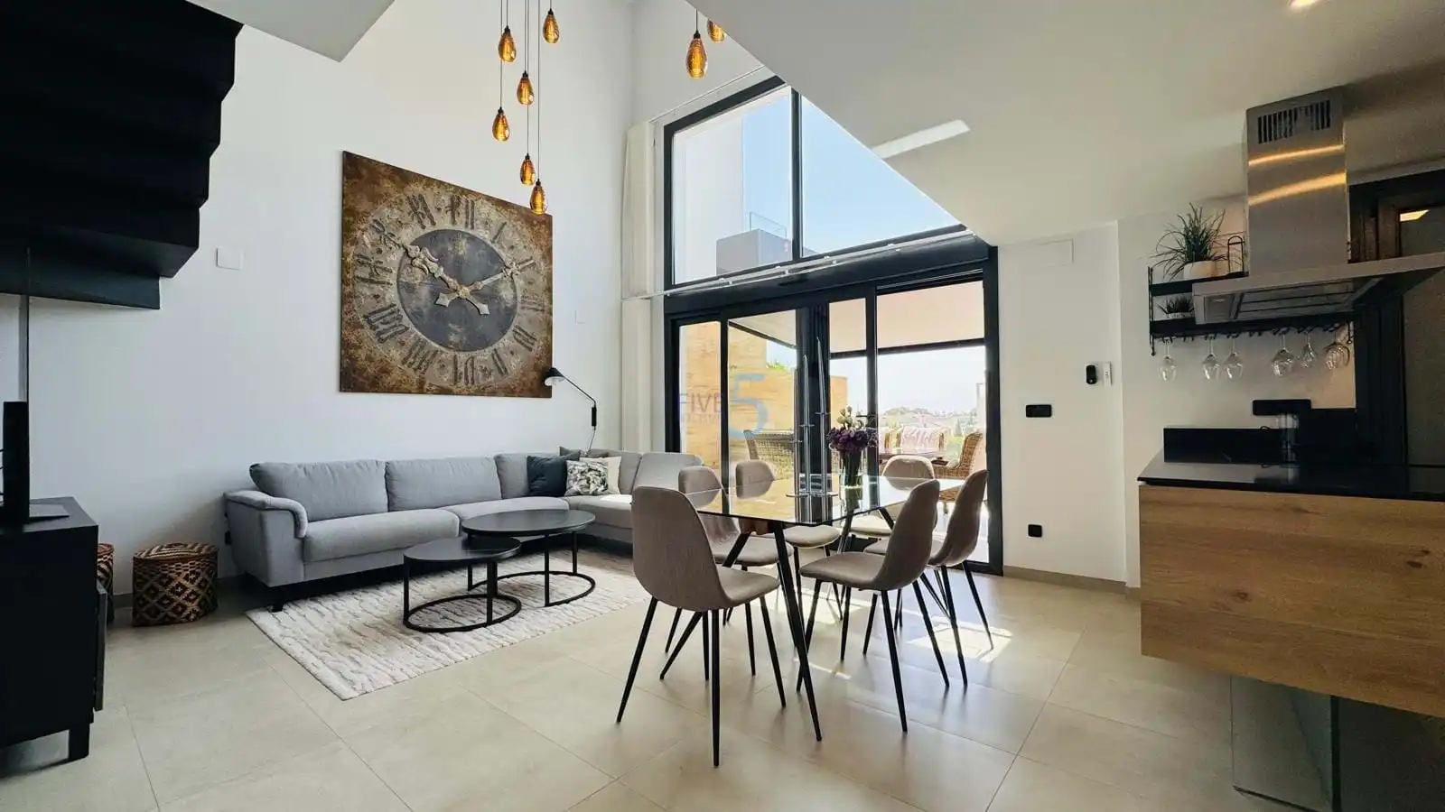 Sala d'estar de Àtic en venda en Orihuela amb Aire condicionat, Terrassa i Traster