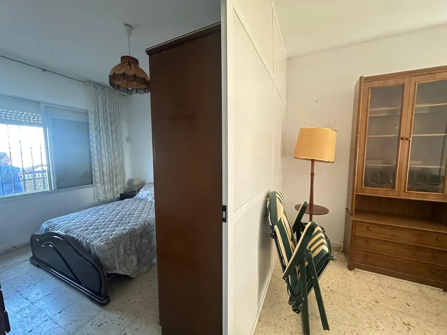 Dormitori de Casa o xalet en venda en Sanlúcar la Mayor amb Aire condicionat i Traster