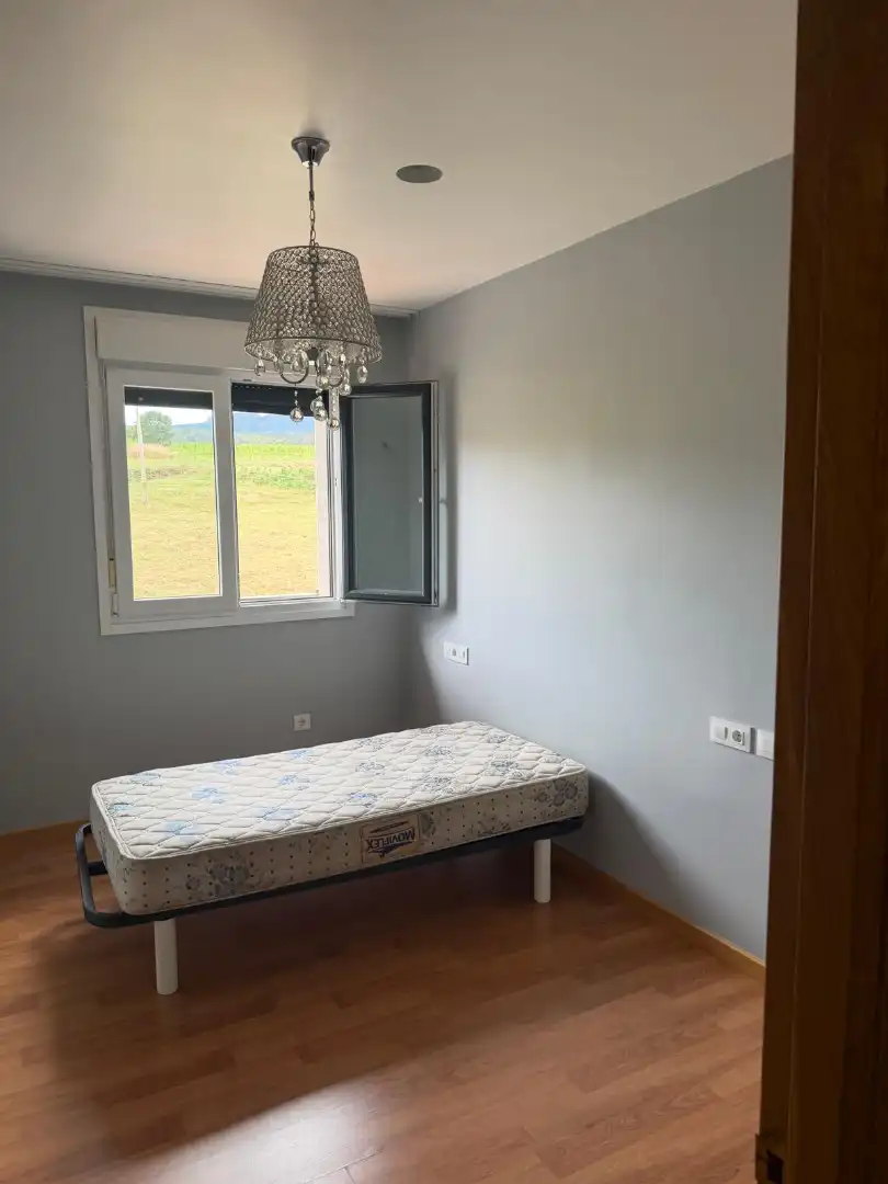 Habitación de Piso en venta en Lourenzá con Calefacción, Trastero y Amueblado