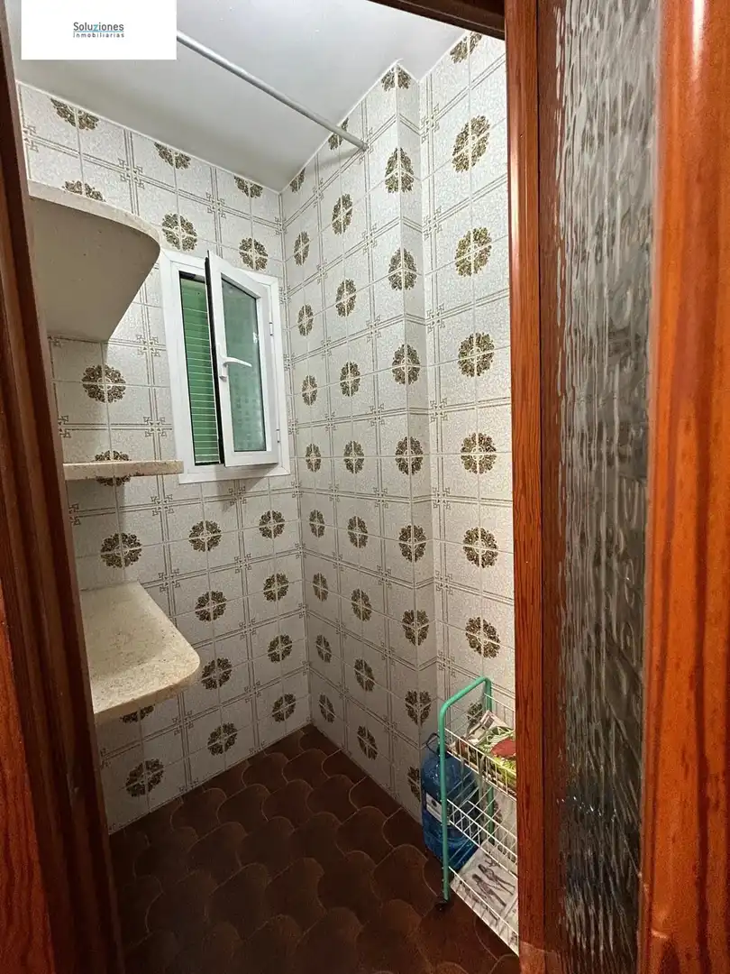 Bathroom of Flat for sale in Albacete  with Air Conditioner, Heating and Balcony