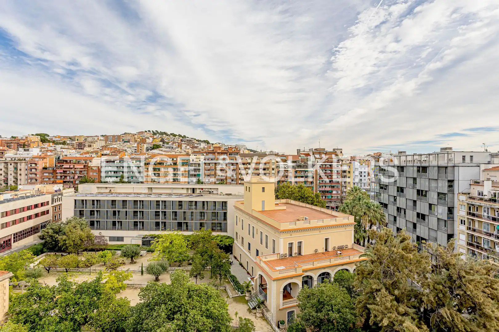 Vista exterior de Àtic en venda en Sarrià - Sant Gervasi