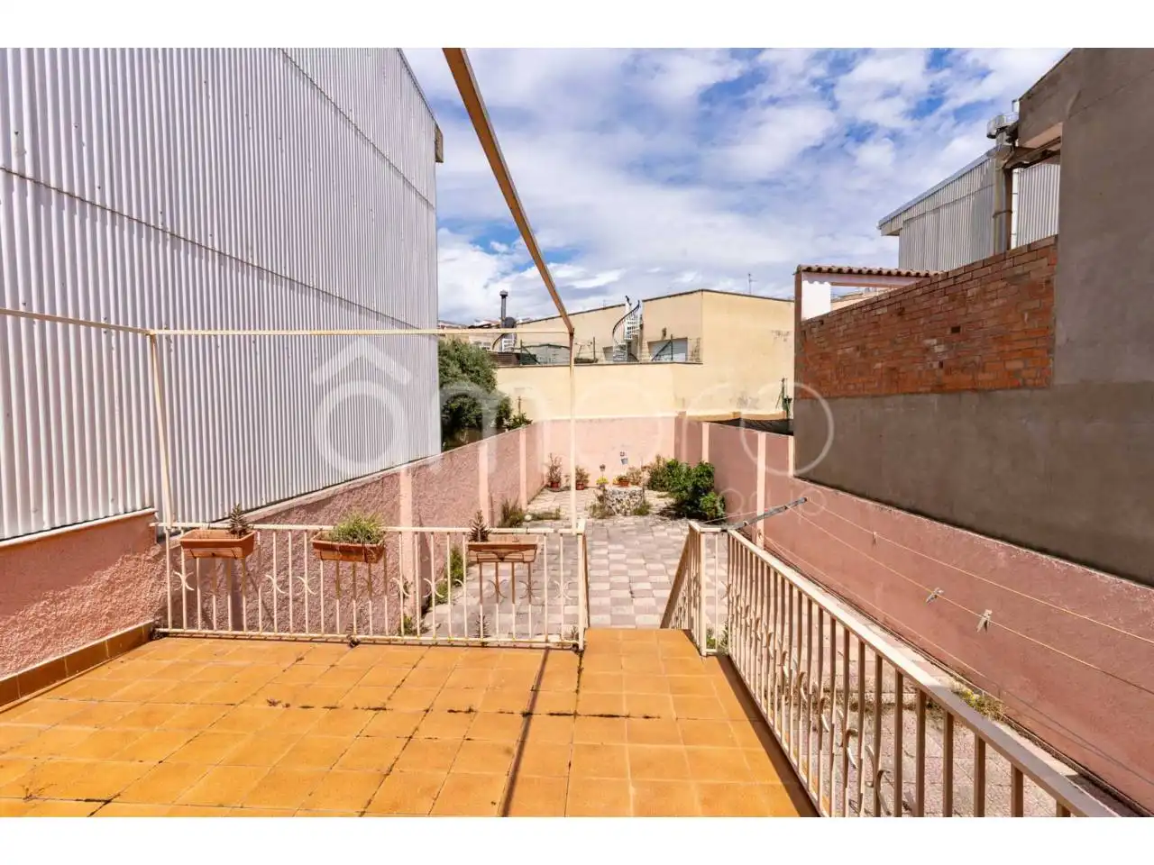 Terraza de Casa o chalet en venta en Cubelles con Jardín privado, Terraza y Amueblado