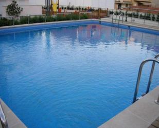 Piscina de Pis en venda en Manresa amb Aire condicionat, Calefacció i Jardí privat