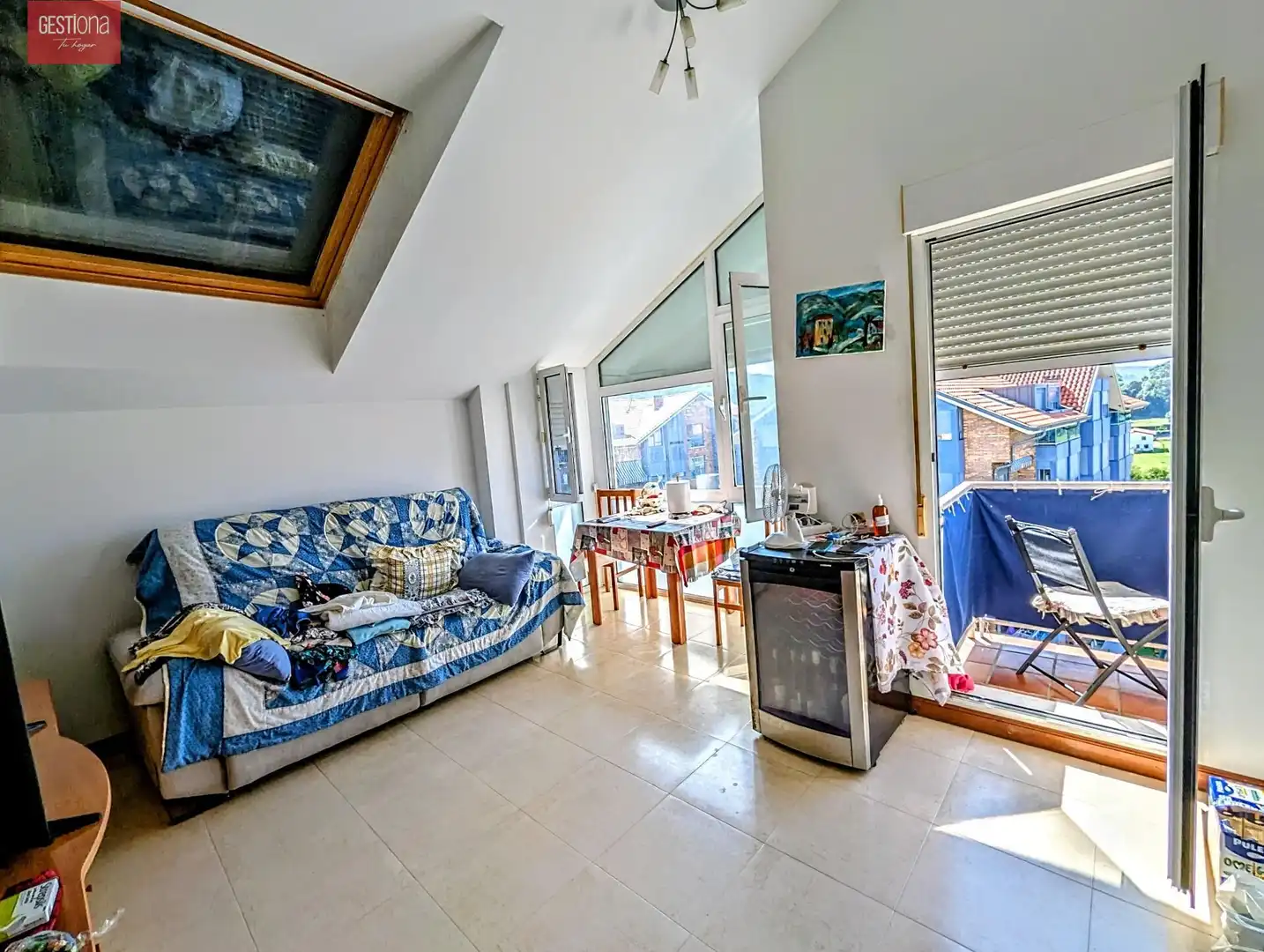 Sala de estar de Ático en venta en Noja con Calefacción, Terraza y Piscina comunitaria