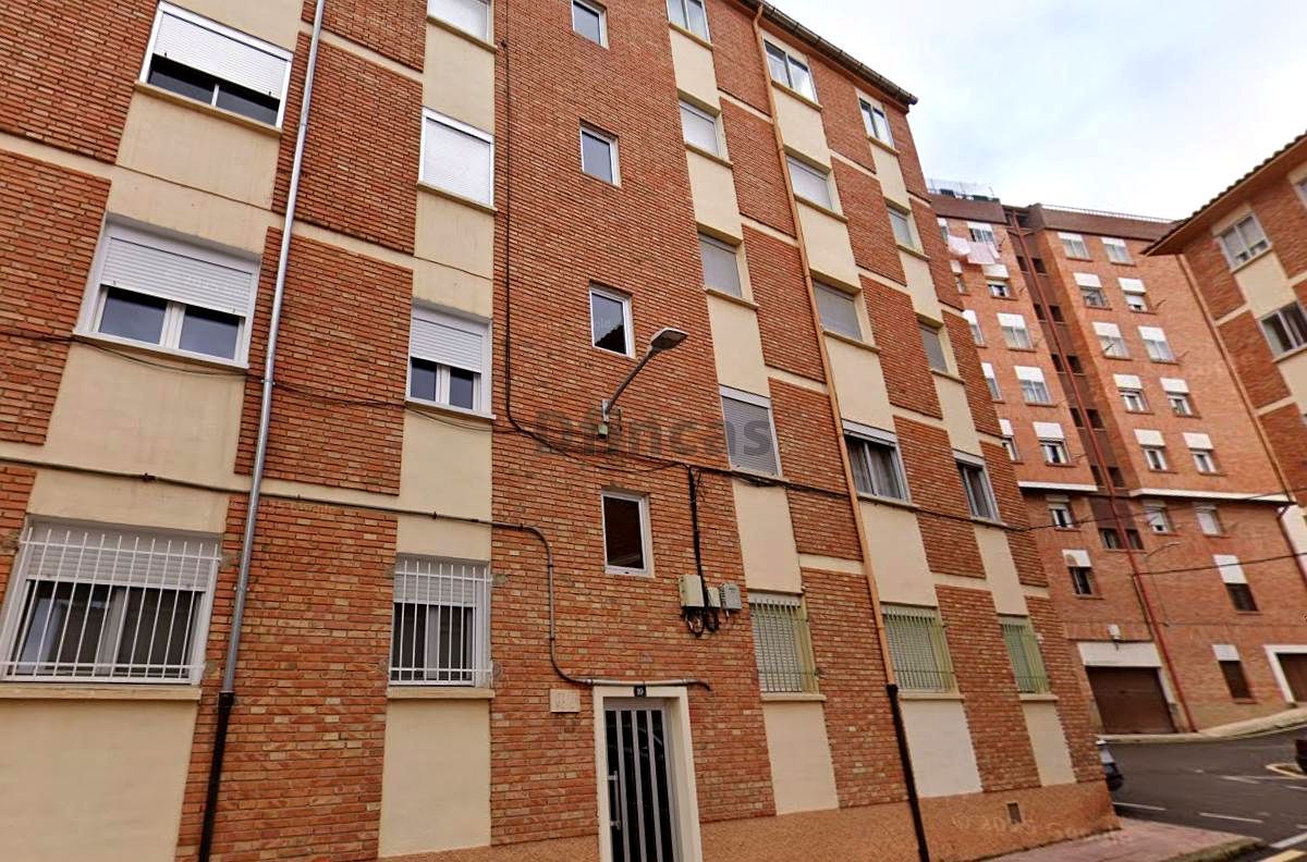 Exterior view of Flat for sale in  Teruel Capital