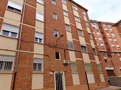 Exterior view of Flat for sale in  Teruel Capital