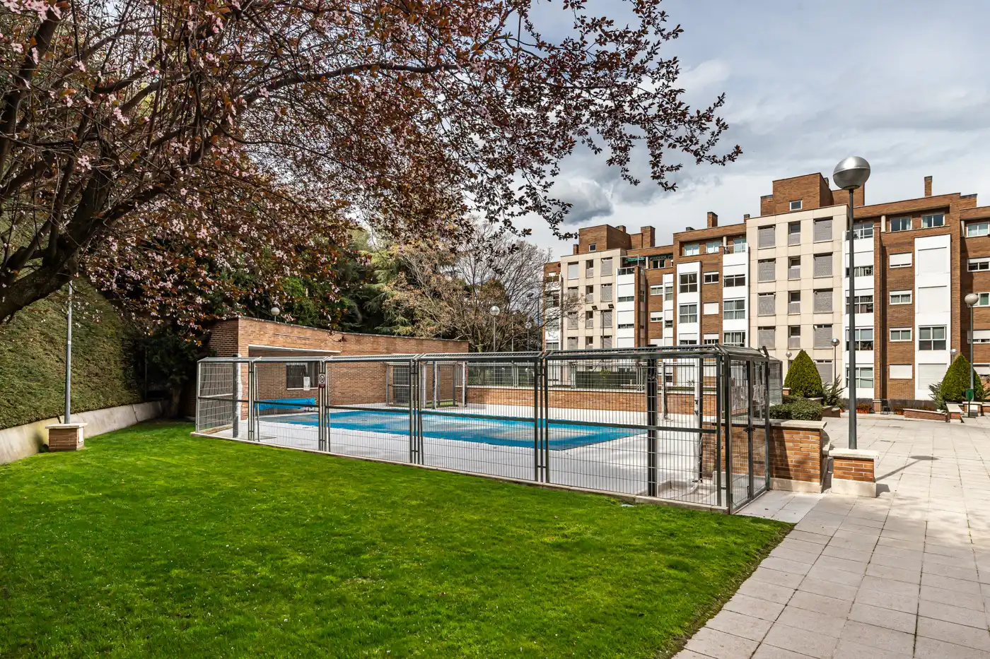 Dúplex de alquiler en Avenida del Talgo, Aravaca