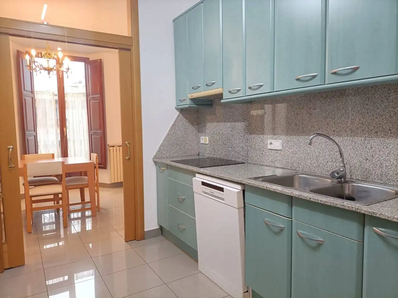 Küche von Wohnung zur Miete in Vic mit Heizung, Möbliert und Balkon