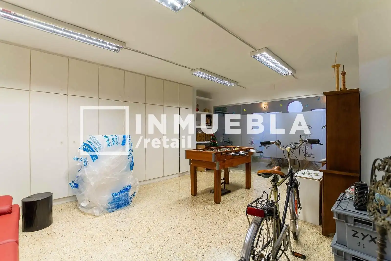 Local en venta en Barcelona con Aire acondicionado, Terraza y Alarma
