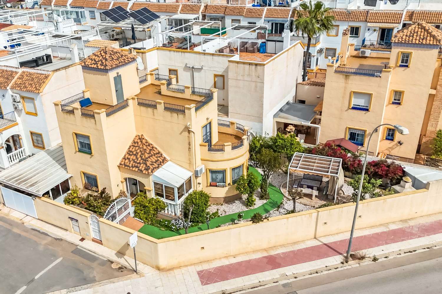 Exterior view of House or chalet for sale in Orihuela  with Air Conditioner, Storage room and Swimming Pool