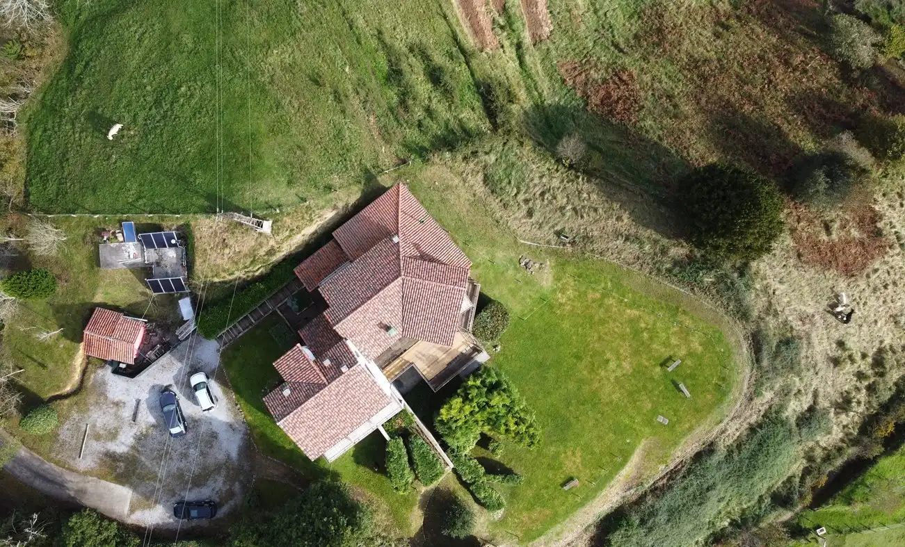 Jardí de Casa o xalet en venda en Cabranes amb Aire condicionat, Calefacció i Jardí privat