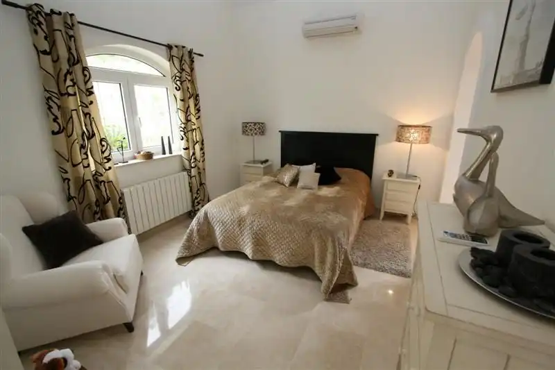 Villa mit Pool zum Verkauf in Valtocado - La Alquería - La Atalaya, imagen 6