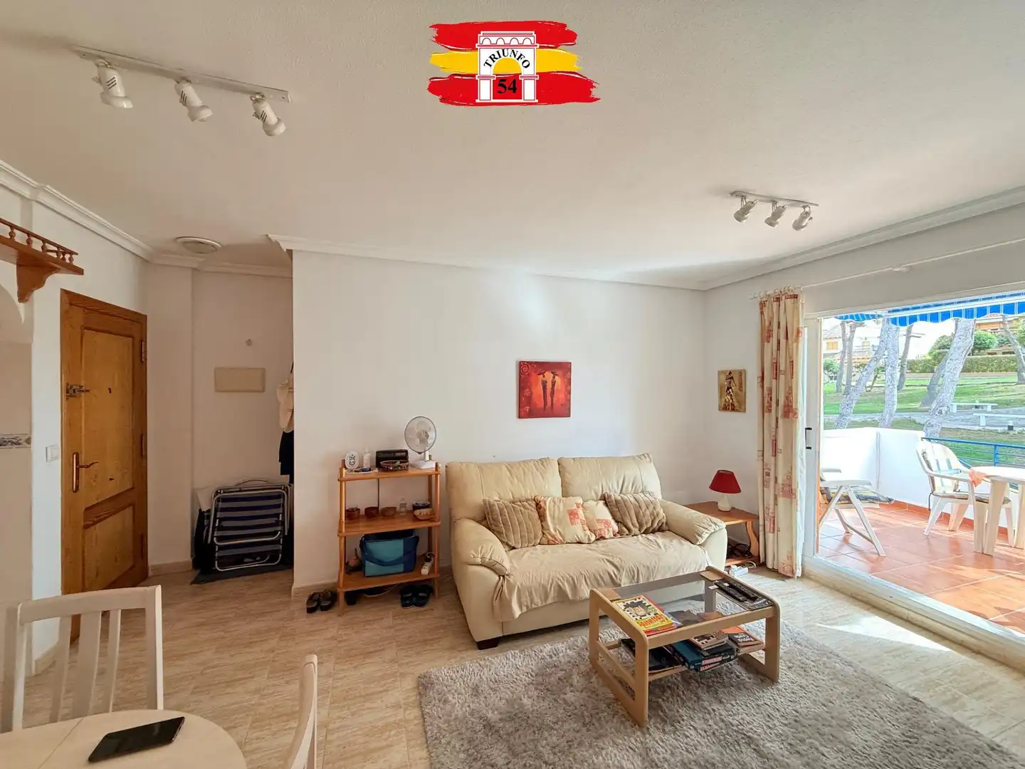 Sala de estar de Piso en venta en Pilar de la Horadada con Jardín privado, Trastero y Amueblado
