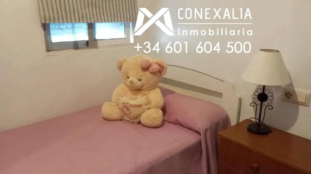 Habitación de Casa o chalet en venta en Olvera con Terraza y Balcón