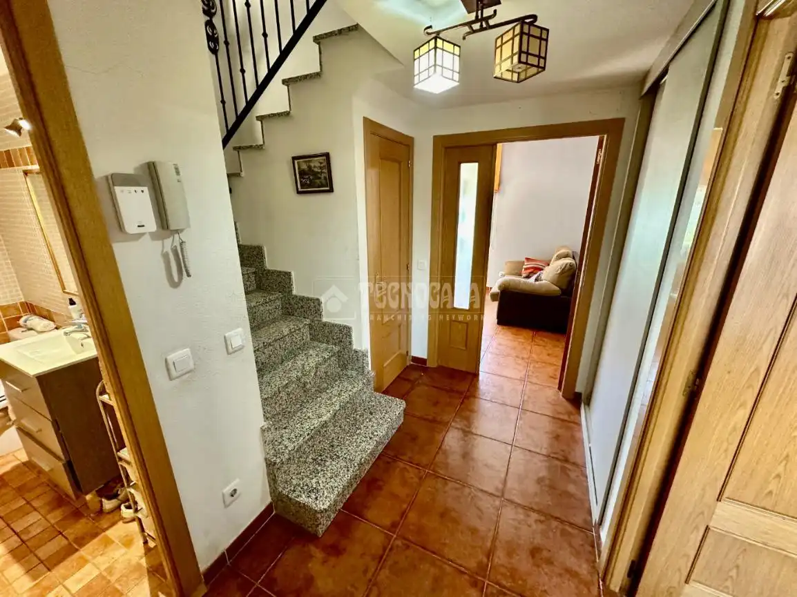 Casa adosada en venta en Fontanar con Calefacción