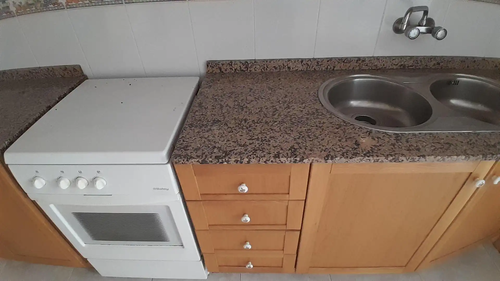 Cuina de Pis en venda en Yecla amb Traster
