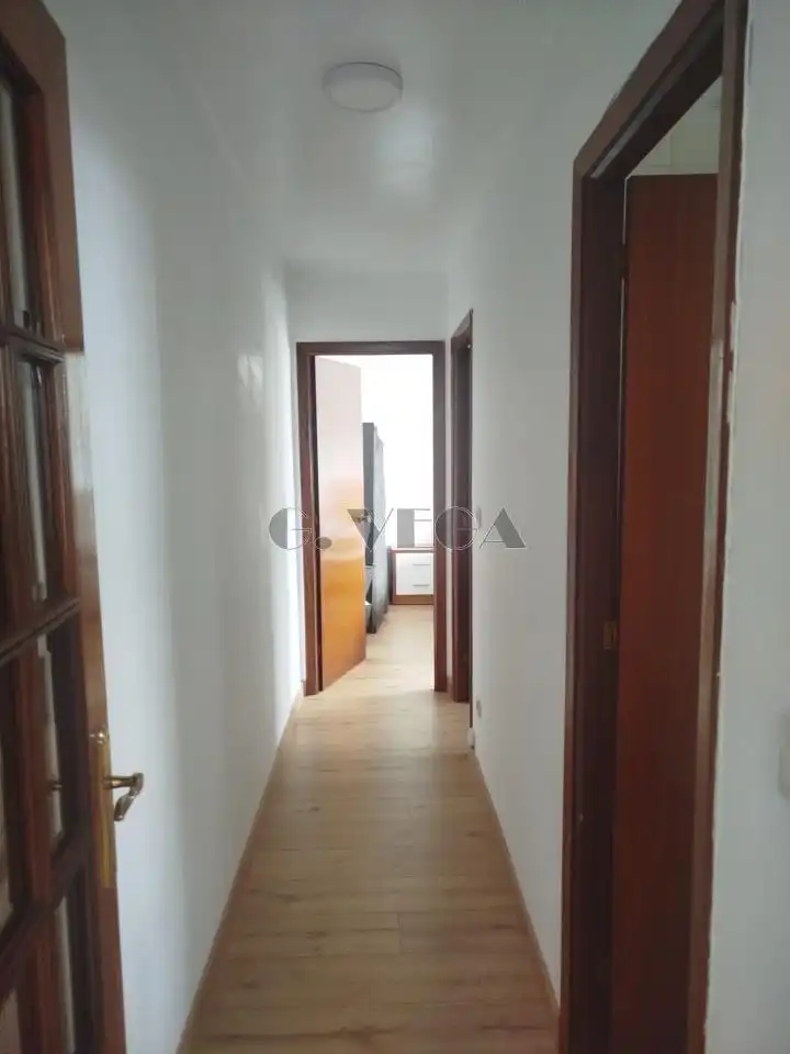 Apartamento en venta en Vigo  con Calefacción y Trastero