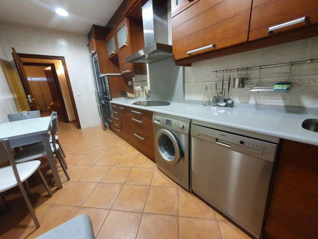 Piso en Alquiler en Avenida Gregorio Ruiz en Casco Antiguo