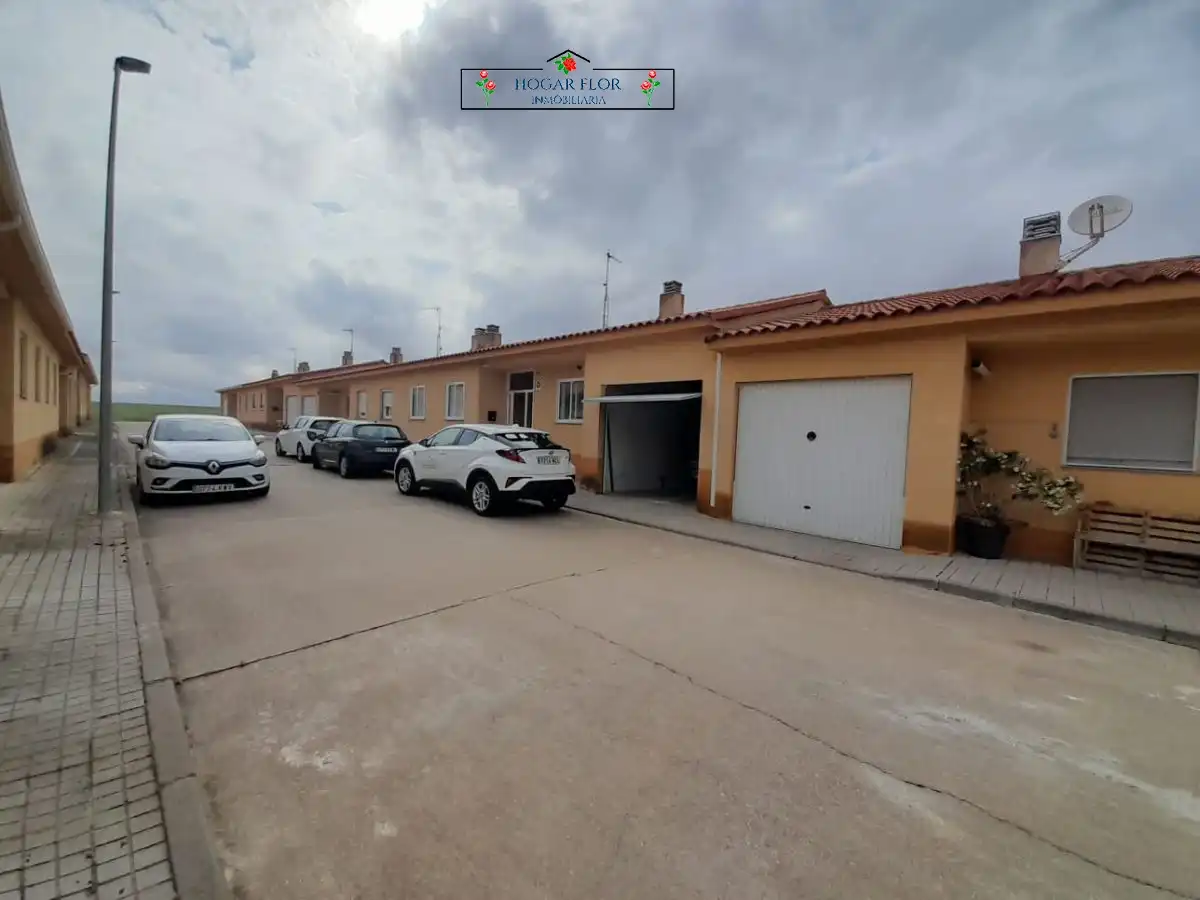 Casa o chalet en venta en Parada de Rubiales
