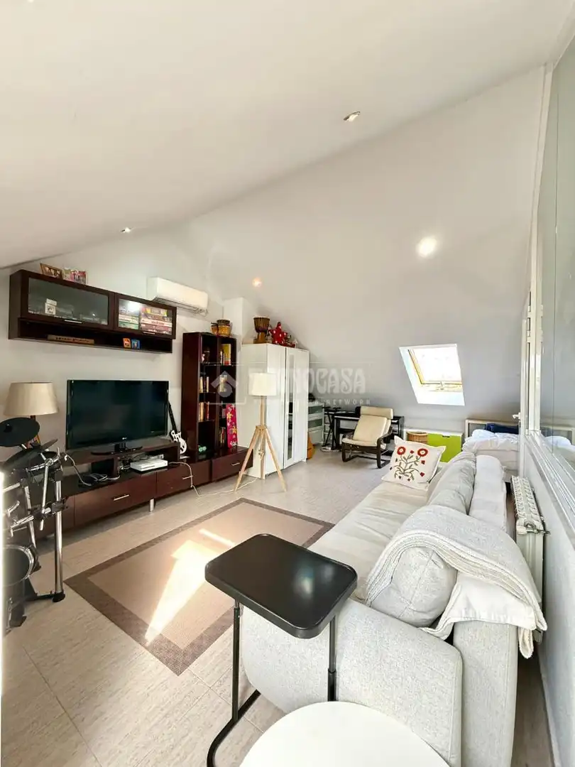 Sala d'estar de Casa o xalet en venda en Valdemoro