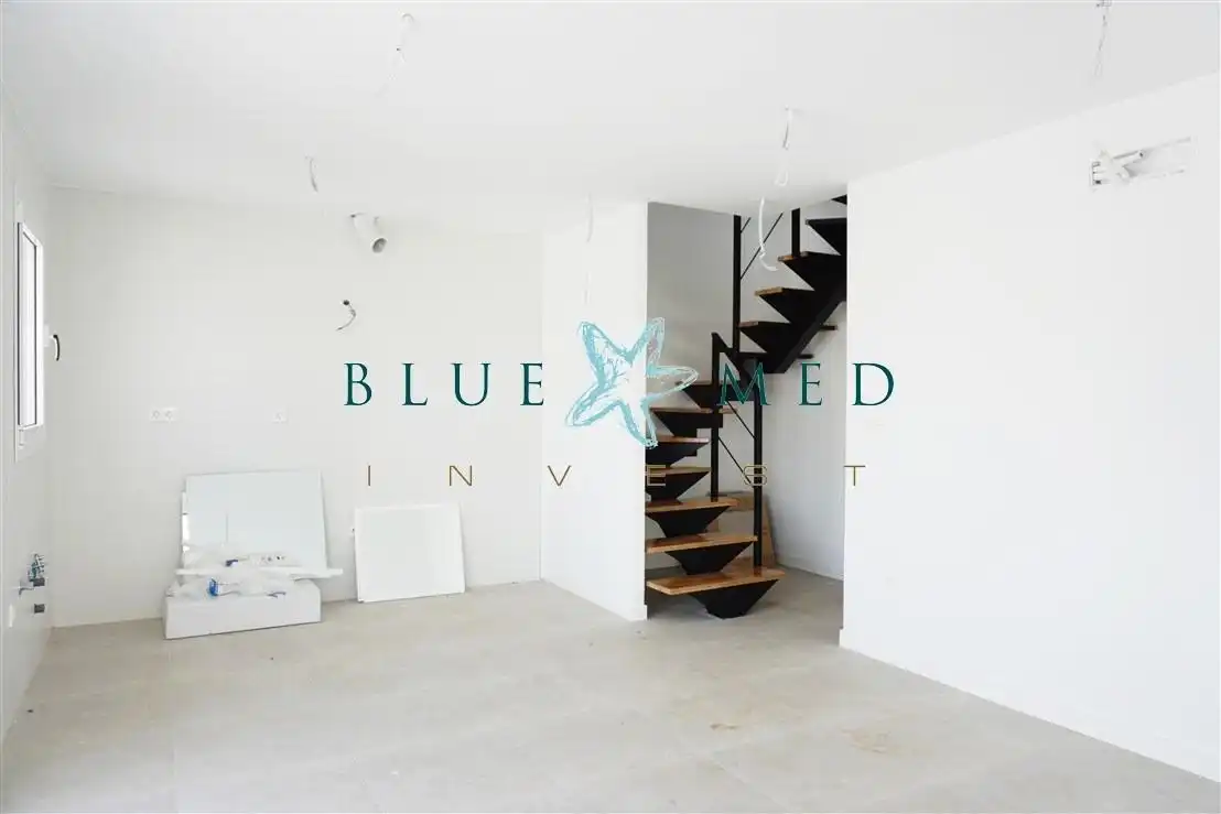 Duplex with pool for sale in Calle EMBARCACIÓN COLUMBRETES, imagen 3