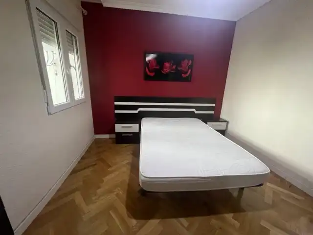 Bedroom of Flat for rent in Puertollano  with Air Conditioner, Heating and Parquet flooring