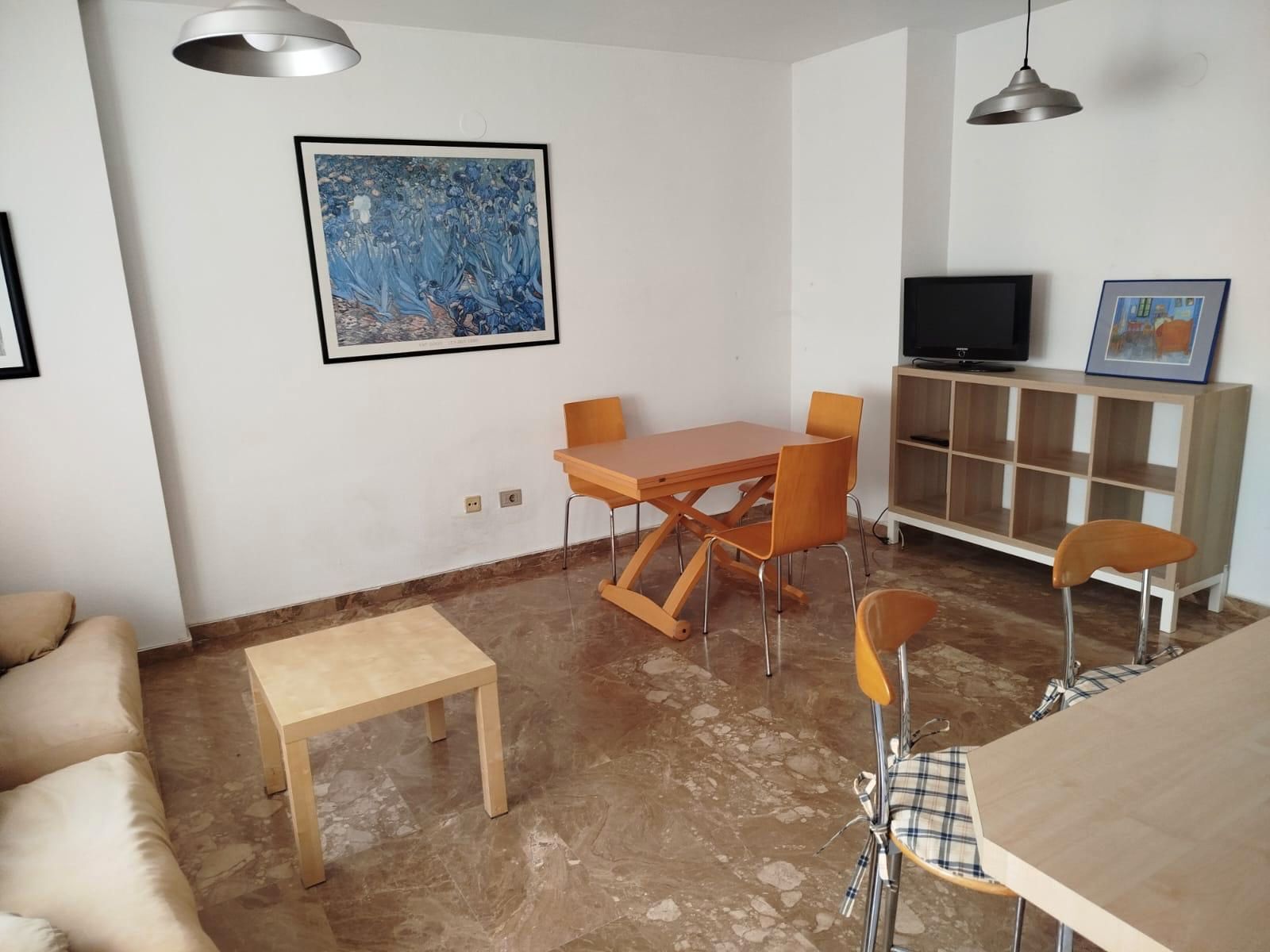 Dining room of Flat to rent in  Zaragoza Capital  with Heating, Furnished and Oven